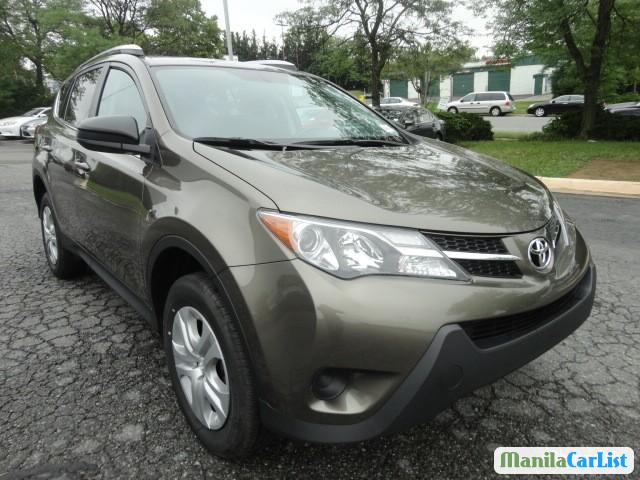 Pictures of Toyota RAV4 Automatic 2013