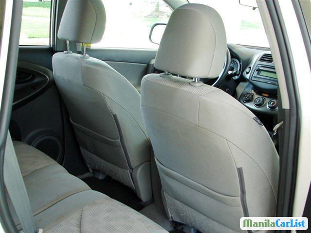 Toyota RAV4 Automatic 2012 in Metro Manila