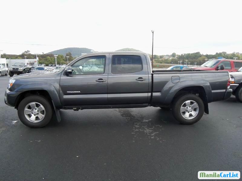 Toyota Tacoma Automatic 2015