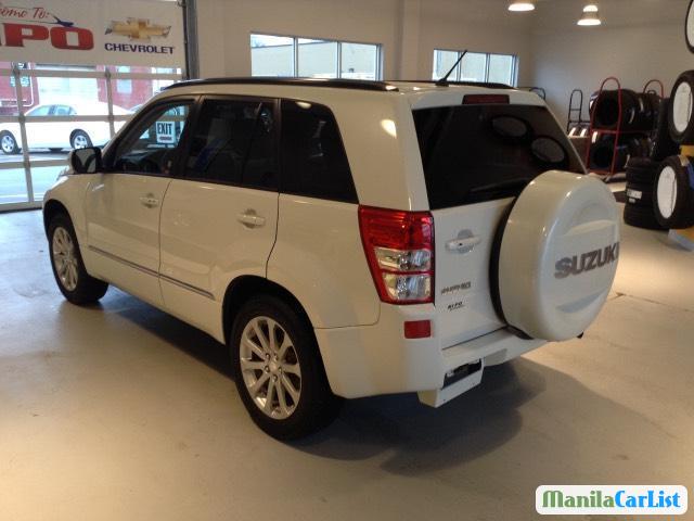 Suzuki Grand Vitara Automatic 2015 - image 3