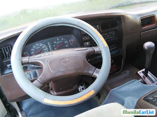 Nissan Limousine 2008 - image 3
