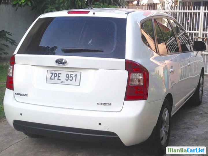 Kia Carens Manual 2008 - image 2