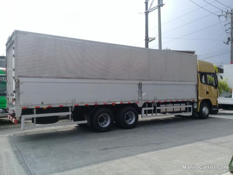 Shacman Heavy Duty Truck X3000 Wing Manual 2019 in Philippines