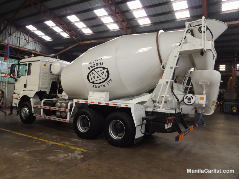 Shacman Heavy Duty Truck H3000 6x4 Manual 2019 - image 18