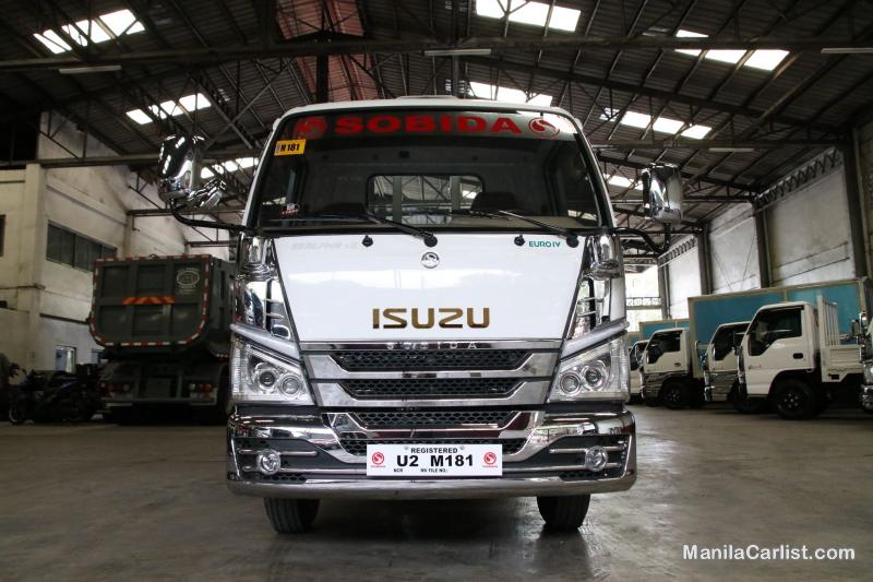 Isuzu Elf Manual 2021 in Metro Manila - image