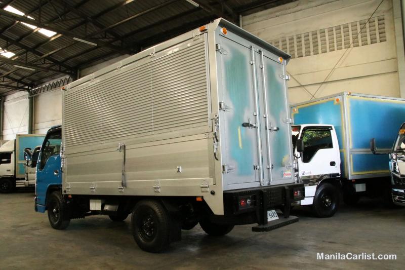 Isuzu Elf Manual 2021 in Metro Manila