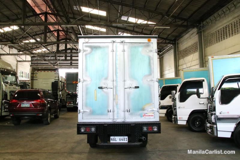 Picture of Isuzu Elf Manual 2021 in Metro Manila