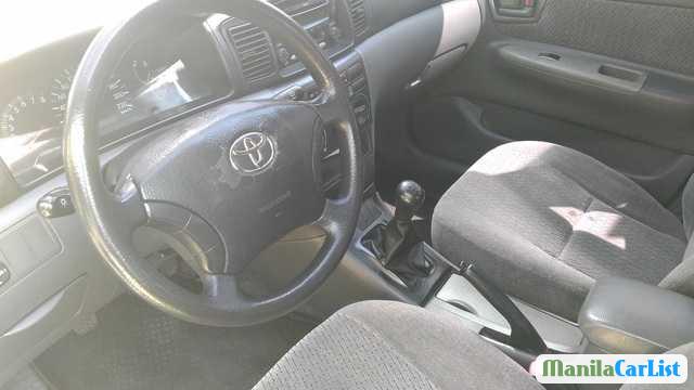 Toyota Corolla - image 2