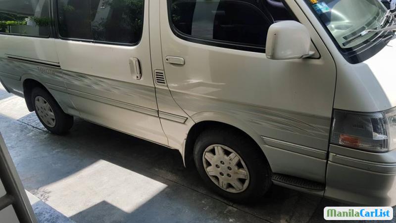 Toyota Hiace Manual 2003