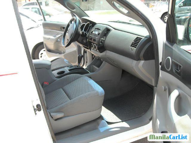 Toyota Tacoma Automatic 2008 - image 9