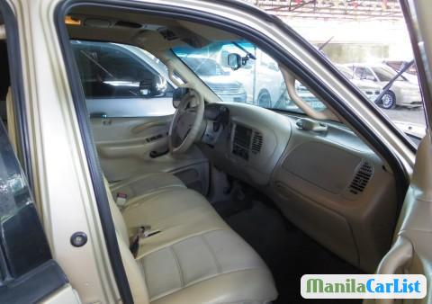 Ford Expedition Automatic 2000 in Metro Manila