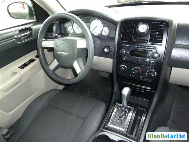 Chrysler 300C Automatic 2007 - image 3