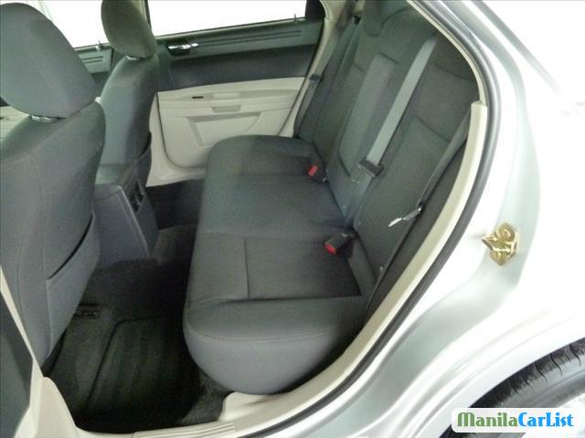 Chrysler 300C Automatic 2007 - image 7
