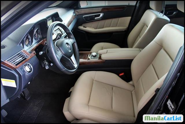 Mercedes Benz E-Class Automatic 2012 - image 4