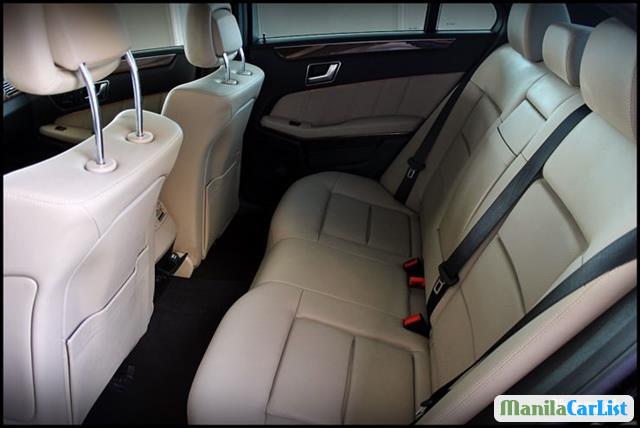 Mercedes Benz E-Class Automatic 2012 - image 5