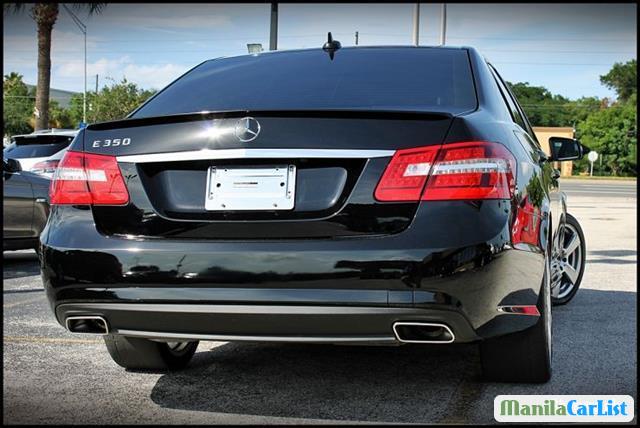 Mercedes Benz E-Class Automatic 2012 - image 9