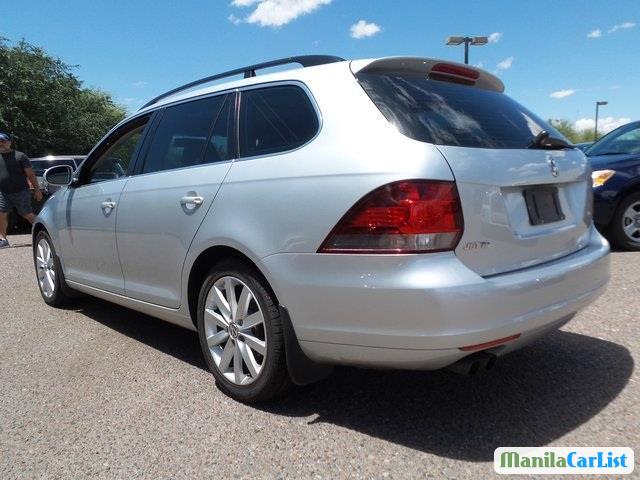 Volkswagen Jetta Automatic 2011 - image 2