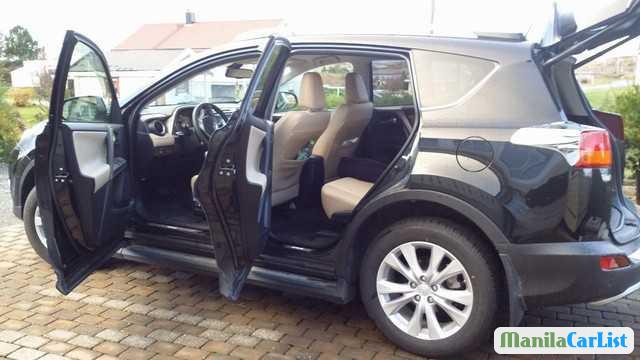 Toyota RAV4 in Quirino