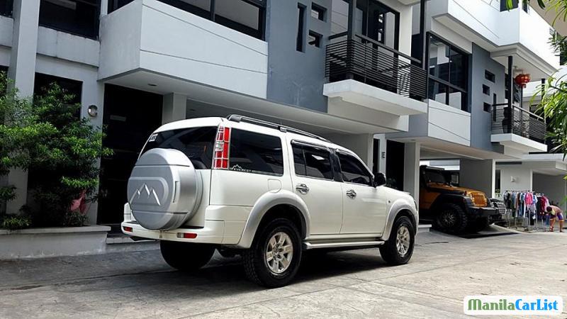 Ford Everest Automatic 2009 - image 4