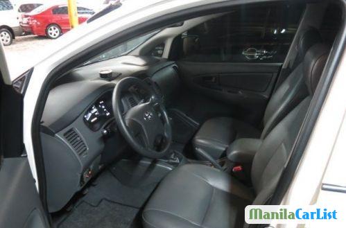 Toyota Innova Automatic 2010 - image 3