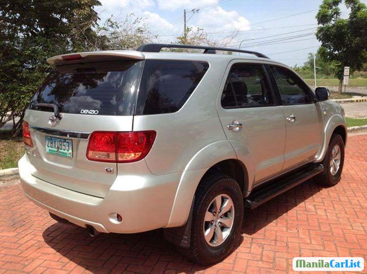 Toyota Fortuner Automatic 2005 in Cavite