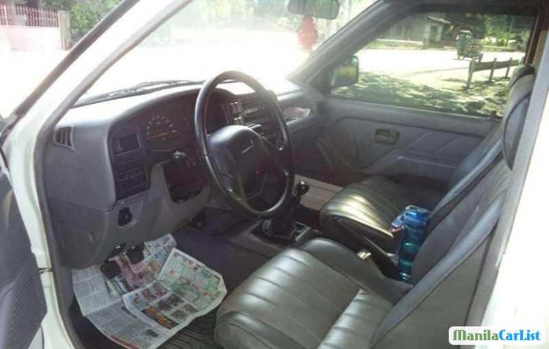 Isuzu Manual 2002