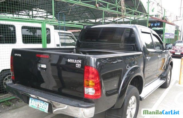 Toyota Hilux Automatic 2005 in Batangas