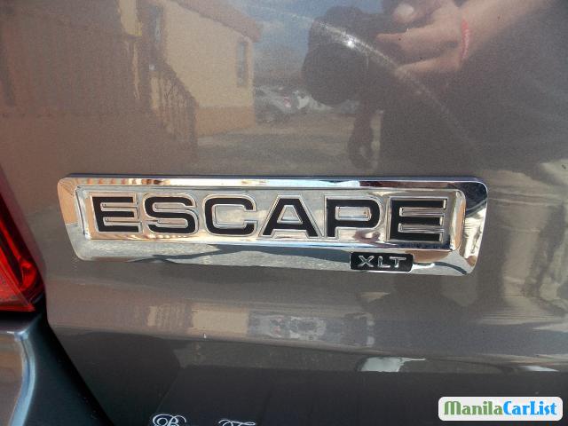 Ford Escape Automatic 2010 - image 10
