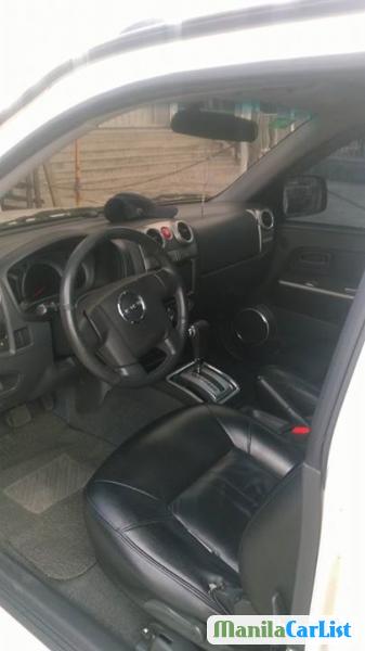 Isuzu D-Max Automatic 2011 - image 3