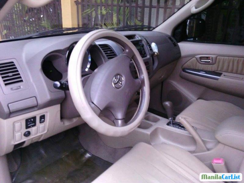 Toyota Fortuner Automatic 2015 in Metro Manila
