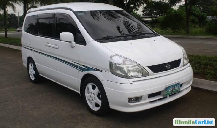 Pictures of Nissan Serena Automatic 2009