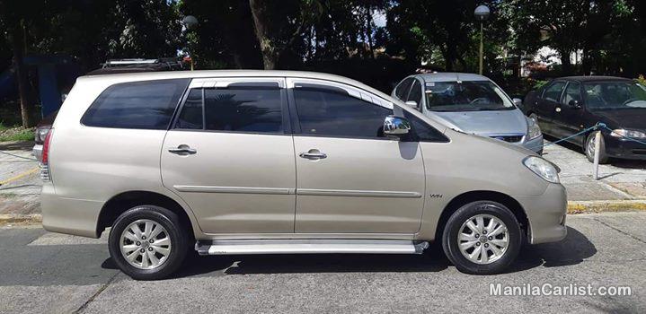 Toyota Innova Automatic 2009 - image 4