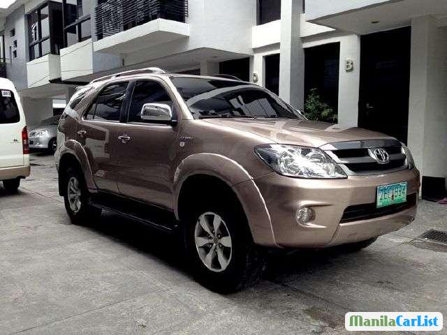 Picture of Toyota Fortuner Automatic 2007