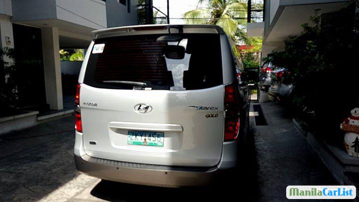 Hyundai Grand Starex Automatic 2009