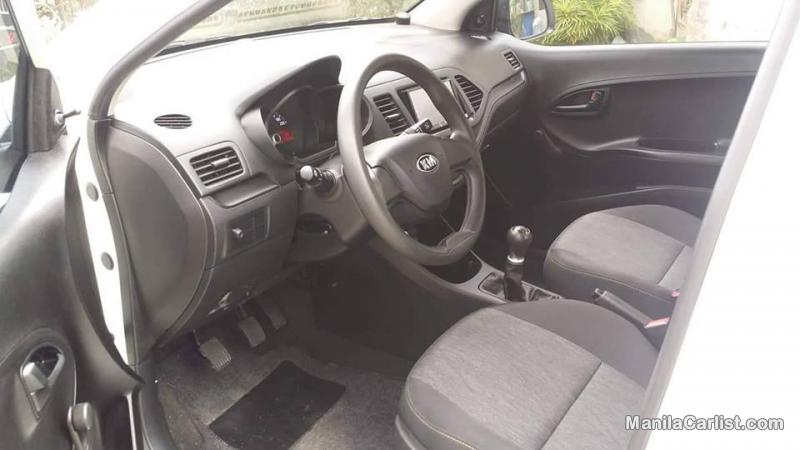 Kia Picanto Manual 2015 - image 2