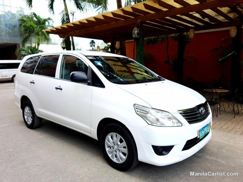 Pictures of Toyota Innova Automatic 2013