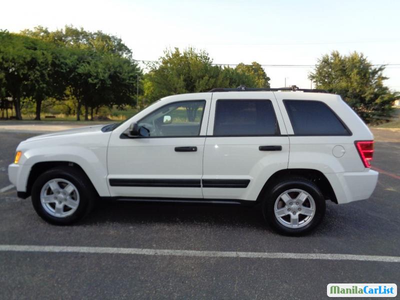 Jeep Grand Cherokee Automatic 2005 - image 3