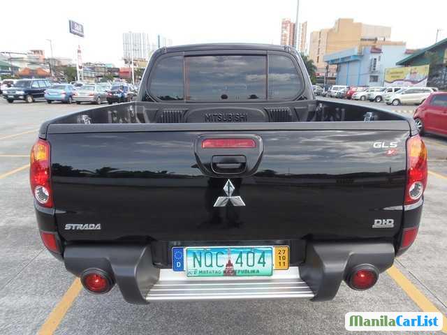 Mitsubishi Strada Manual 2010 in La Union