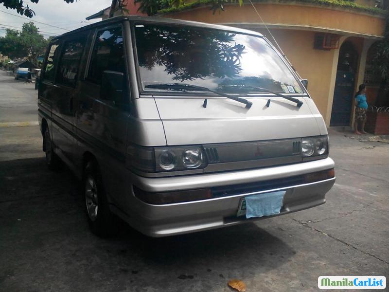 Mitsubishi L300 Manual 1998 - image 2