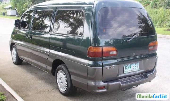 Mitsubishi Space Wagon Automatic 2004 - image 2