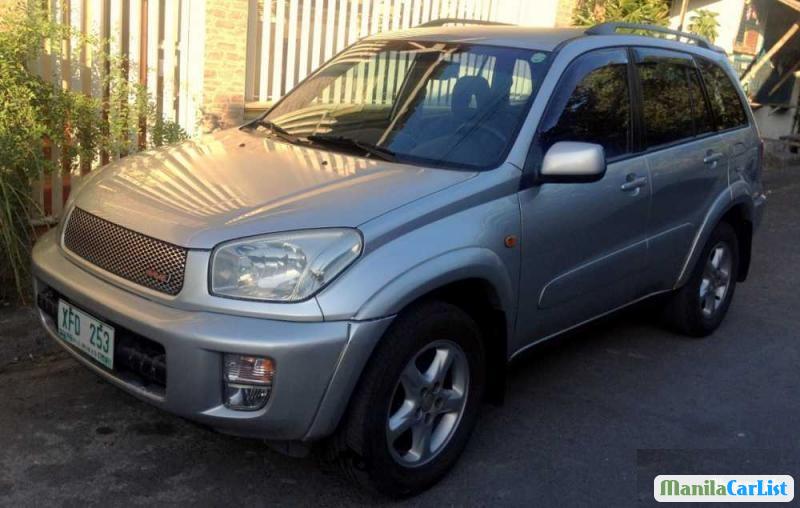 Pictures of Toyota RAV4 Automatic 2002