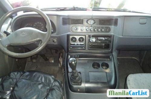 Mercedes Benz M-Class Manual 1996 - image 3
