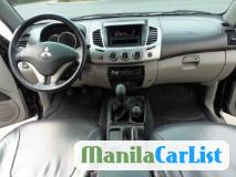 Mitsubishi Strada 2010