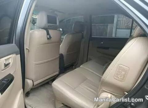 Toyota Fortuner 2.4 G Diesel 4x2 A Automatic 2013 in Philippines