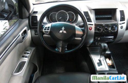 Mitsubishi Montero Sport Automatic 2010