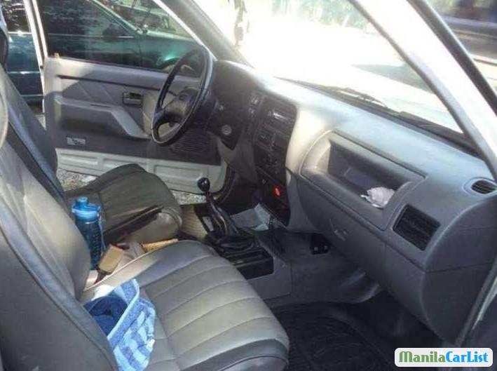 Isuzu Manual 2002 - image 4