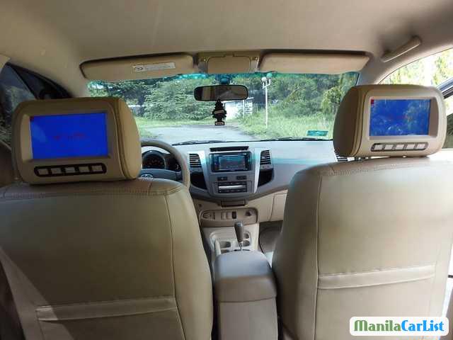 Toyota Fortuner Automatic 2009 in Cebu