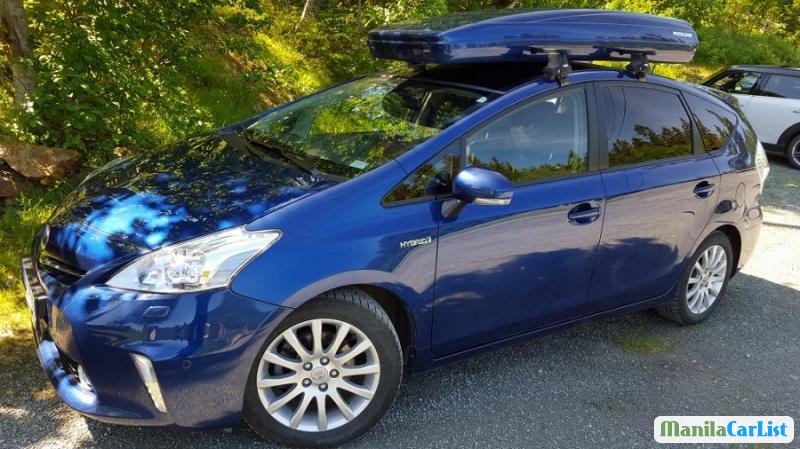 Pictures of Toyota Prius Automatic 2013