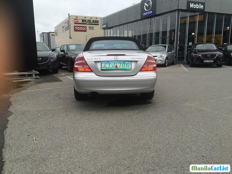 Mercedes Benz CLK-Class Manual 2004 - image 3
