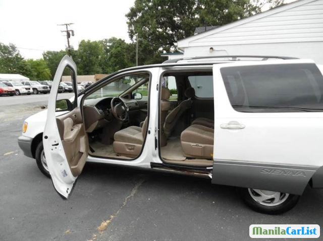 Toyota Sienna Automatic 2001 in Philippines